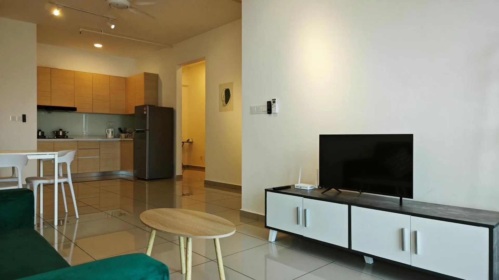 Metropol Serviced Apartment - بوكيت ميرتاجام